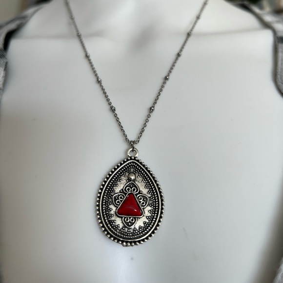 Western Chic Silver & Red Necklace - Long Artsy Necklace -Bohemian Necklace - Picture 7 of 9